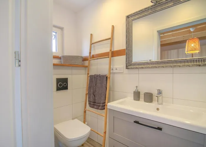 Vakantiehuis Cozy In *